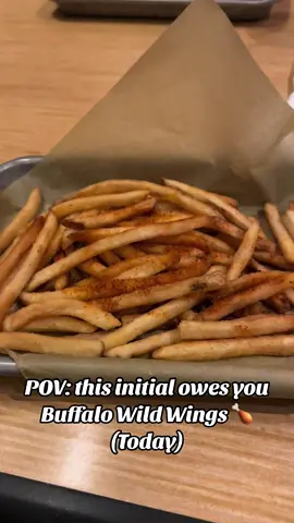 Seeeshh some wings 🍗🤪#tiktok #fypシ #parati #foryoupage #willito #waka #bww #j 