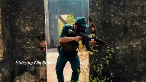 Phân cảnh 3: Dân quân tự vệ