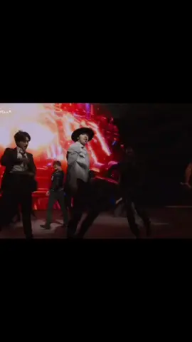 EL VERDADERO I'M PRETTY WHEN I CRYYYYY #coachella #ateez #seonghwa #fyp #ateezcoachella #ateez4thgenleaders 