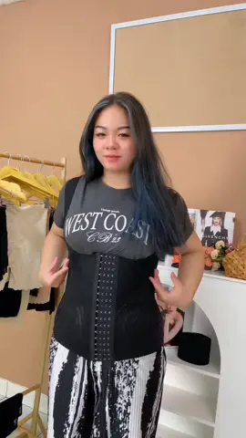Korset Longtorso dengan 2 Tulang Penyangga dan terdapat 6 Level Pengait yg dapat disesuaikan dengan lingkar perut Kaka lho🤗🥰 #korsetlesedi #korsetperut #korsetviral #korset #korsetmurah #korsetlongtorso #fyp 