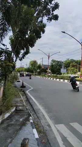 Menunggu teman tik tok malam mingguan di palangkaraya 😁
