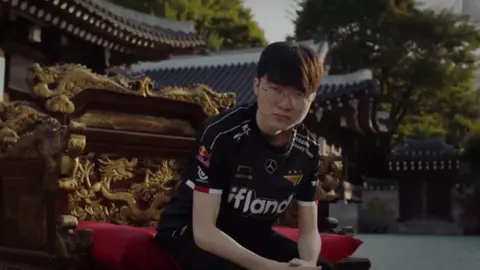 Lee “Faker“ Sanghyeok - Quỷ vương bất tử - Hoàng đế của Shurima #t1 #lol #fyp #tiktok #faker 