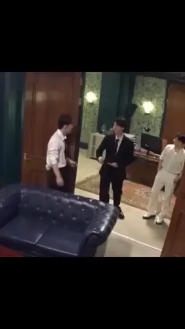 Ang agenda talaga ni hannie sa ep na ito ay maitali si cheol at mahalikan. HAHAHAHAHA #jeongcheol #jeonghan #scoups  #yoonjeonghan #choiseungcheol #seventeen #scoupseventeen #jeonghanseventeen #carat #svt #ctto #ccto #fyp 