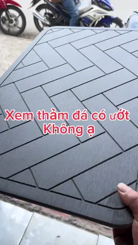 Xử lý thảm đá trước khi sử dụng #dogiadung #trending #yka #xuhuongtiktok #decorphong #thamda #thamdalauchanthamnuoc 