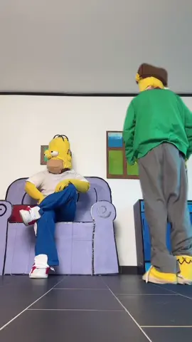 Mood #freakyfriday #chrisbrown #mood #weekend #thesimpsons #cosplay #homer #flanders #funny #fyp #german 