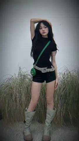 set đồ nữ áo và quần thát lưng y2k#xuhuong #xuhuongtiktok #xh #xhuong #fyp #viral 