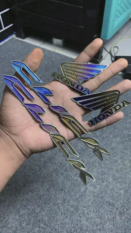 Emblem logo titanium