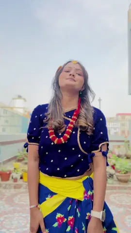 Sirai ma sirfula othma lauxu lali😜❤️#sristinafams😘😘 #sristinakshettri #LitDifferent 