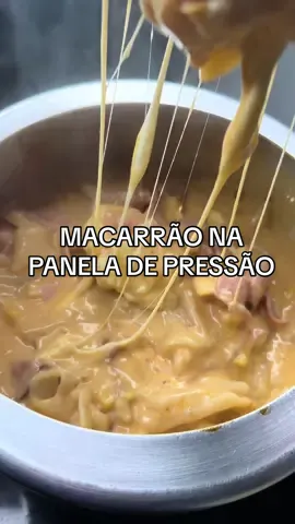 #macarrão #macarrãocomqueijo #macarrãonapaneladepressão #queijo #queijoderretido #receita #receitasfaceis #receitaspratododia #receitanarrada #receitainverno #almoçodedomingo #receitaviral 