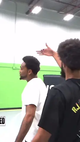 Would yall be able to play with someone talkin this much 💩?!😂😭🤔 #foryou #1v1basketball #basketball 