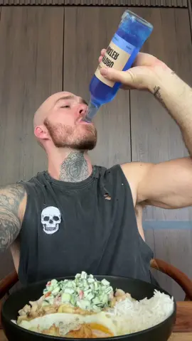 The blue drink is everything #bluehydrowater #hydrowater #bluedrink #eating #foodtiktok #asmr #fyp 