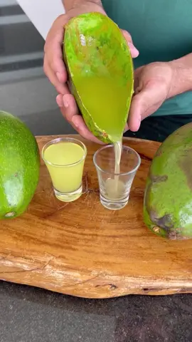 Aqui está o segredo do porque todos colocam abacate no fogo!!#Recipe #natural #food #dica #fy #incrivel #fyp #viral 