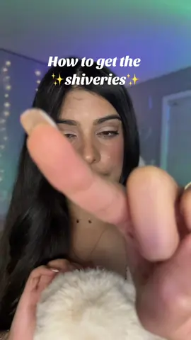 This is how you get the shiveries 😎 did you feel them? ✨ #asmr #xmarksthespot #asmrshivers #asmrtingles 