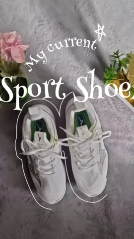 Sepatu Mizuno Momentum 3 Super Premium . Sepatu Voli , Sepatu Badminton✨ #rekomendasisepatu #sepatuvoli #mizuno #fypシ #fyp #mizunomomentum3  #fyppppppppppppppppppppppp 