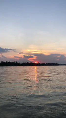 #sunset #fyp #sungaimahakam #kutaibarat 