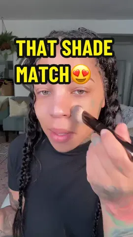 Replying to @urban decay that foundation shade match thoughhhhh 18 medium neutral is my jammmm #facebond #urbandecay #perfectmatch #foundationreview @urban decay 