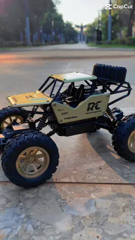 RC 2 WD dengan tampilan rock crawler. Gampang dimainin, anak anak pasti suka ! #mobiloffroad #mobilrcoffroad #mobilremotkontrol #crawler #mobiloffroadmainan #mobiloffroadremotecontrol #mainanRC #offroad2wd #mobilrcoffroad2wd 