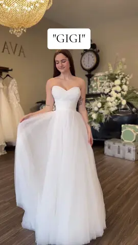 Stunning gowns 🥰 #weddingtiktok #weddingdress #weddingtok #weddinggown #fyp #foryou 
