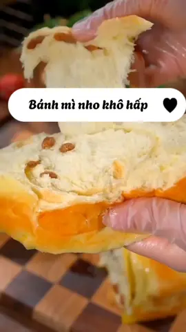 Bánh mì nho khô hấp #xuhuong #xuhuong2023 #thinhhanhtiktok #xuhuong2024 #thinhhanhxuhuong #thinhhanh #xuhuongtiktok #lavafood #AnCungTikTok #ThanhThoiLuotTet 