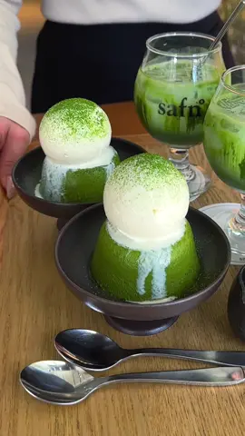 浅草で食べた超濃厚抹茶プリンアフォガード🍮🍃 上質な抹茶を贅沢に使ったテリーヌのようにずっしり濃厚なプリンにバニラアイスがトッピングされてる！ お好みで特濃抹茶ソースをかけてさらに抹茶感強めにすることもできた🍵 📍浅草「safn° サフン」 #東京グルメ #浅草グルメ #浅草カフェ #matcha #tokyo #tiktokfood 