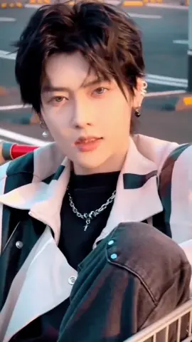 #xuhuongtiktok #douyin #traidep #traidepdouyin #cựcphẩm #xuhuong #odaycotraidep #nhactrung #fyp 