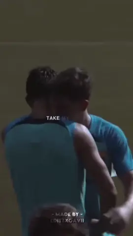 🥹😍❤️ Nunca me cansaré de decir que son sin duda la mejor dupla de futbol y la amistad más linda que he visto, el cariño y amor que sienten el uno por el otro es claro, creo que la forma en que se cuidan es que hermosas entre sí y vibran con cada logro tanto individualmente como juntos, no hay manera de describirlos son tan lindos #gavi #pedri #gadri #fyp #viral 