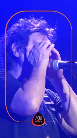 “Al final el amor era lo único que nos iba a salvar…” 🙌❤️ La emoción y el agradecimiento de Diego Arnedo para el público de Divididos al volver a tocar luego de sufrir una luxación de cadera 🙌 La “Aplanadora del Rock” completó 7 Obras y el trío demostró estar más vigente que nunca 🎸 🎥 Divididos. ⁣ ⁣ #AquiCultura #Musica #Arte #Danza #BuenosAires #Argentina #fest #music #rock #Viajar #CharlyGarcia #SNM #Cordoba #BuenosAires #Cultura #Cerati #Spinetta #Garcia #Fito #SayNoMore #Locura #LaVanguardiaEsAsi #MiCaprichoEsLey #Divididos #Arnedo #Condor #Obras 