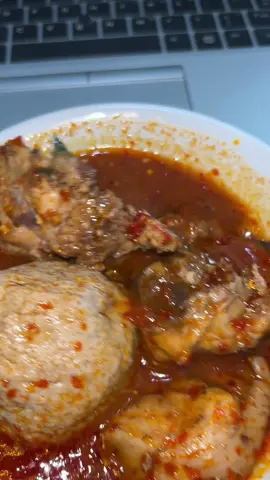 Baso ikan Kuah Seblak 🔥🔥🔥 #anakkulinerkuningan #kulinerkuningan #jajanantiktok #kulinertiktok #kulinerkuninganjawabarat #tiktokkuninganjawabarat 