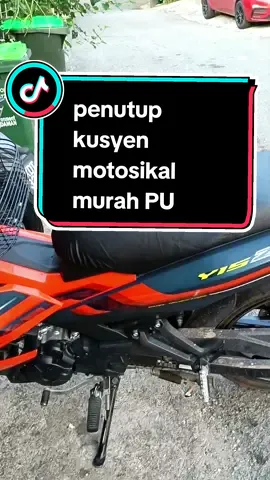 Pembalut kusyen motosikal pembalut ini amat sesuai untuk pelbagai jenis motosikal. Ia merupakan satu enisiatif untuk mengelakkan kusyen motosikal yang koyak atau lama dengan menutupnya dengan penutup kusyen jenis pu ini supaya nampak baru. #penutuptempatdudukmotosikal  #penutupseatmotor  #kusyenmotosikal  #seat motor balut plastik  #tempatdudukmotosikal  #motorseat  #Cover Seat For Rotating Chair  #motorseatcover  #motor  #motosikal  #y15  #y15zr  #y15zrmalaysia  #y15zrvietnam  #kriss  #modenas  #hondawave  #sarungkusyenmurah  #sarungkusyenmotor  #sarungseatmotor 