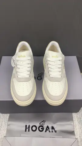 Cool shoes. You're sure to like them.#hogan #sneaker #fashion #casualshoes #tide #sneaker #womenshoes 