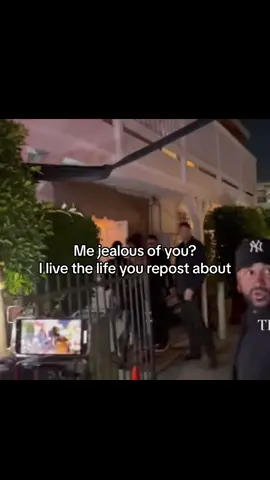 #kyliejenner #paparazzi #life #jealous #foryou #fy #fypシ #fypシ゚viral 