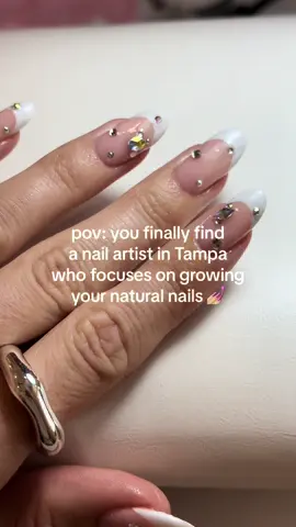 Her name is Evie and she’s at the @goldplaited salon in Tampa 💅🏼✨ #nailtech #almondnails #almondnailshape #almondnailsdesigns #springnails #springnailart #frenchnails #frenchnail #naildesign #tampanails #tampa #tampainfluencer #ovalcutdiamond #ovalcutengagementring #bridalnails #weddingnails nailsofinstagram #naildesigns #nailartaddict #gemstonenails #naturalnails 