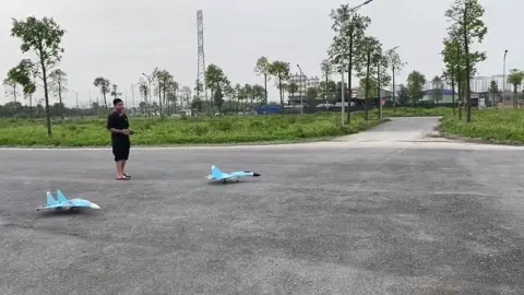 Tốc độ của SU37 #maybayrc #su37 