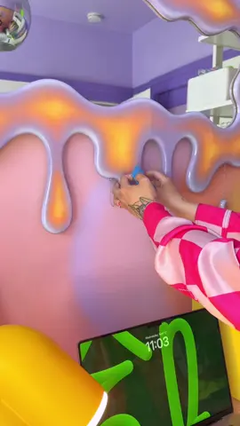 This is now one of the coolest things I own. @hotglood and I talked about designing a custom mirror that would be perfect for my office transformation and SHE 👏 DELIVERED 👏 the dangling drops were kept a secret from me so when this arrived I wasn’t sure what was taped to the back and when I realized I was stunned. This is so well made and even more beautiful in person 🥹 everyone go check out all of the other insane mirrors!! #homedecor #maximalism 