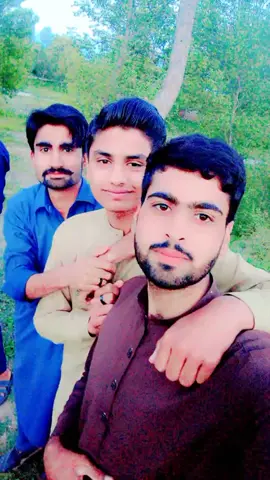 her Kai te atebaar #foryou #foryoupage #growmyaccount #burhan_tv #viralvideo #100kviews #trending #stitch #duet #viral #fyp 