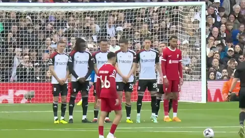 هدف عالمي Trent Alexander-Arnold🥵#كرة_قدم #اهداف_اليوم #ليفربول #ارنولد #اهداف_خورافيه #الدوري_الانجليزي #اهداف_المباريات #كرة_القدم_عشق_لا_ينتهي👑💙 
