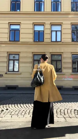 The building & coffee cup matching my fit tho. 🥹 #scandistyle #scandinavianstyle #whatiwore #fitcheck #OOTD #outfitinspo #styleinspo #fyp 