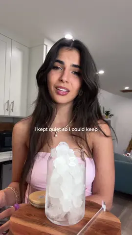 Replying to @Madir Mahathir Traitor- @Olivia Rodrigo 😭😭😭 #cover #Dorin #singing #singersoftiktok #FYP #singer #oliviarodrigo #traitor 