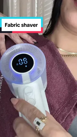 De nada🙂‍↔️ #electricfabricshaver #fabricshaver #adryhavana 