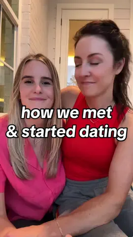 long story short on how we met 💕 #lgbtcouple #wlw #wlwcouple #lesbiancouple #wlwtiktok🏳️‍🌈 #gaytiktok #tiktoklesbian #tiktoklesbians #agegapcouple #lgbttiktok🏳️‍🌈 #gettoknowus #howwemet 