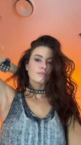 just cried my eyes out on stage i love you guys 