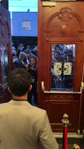 🇮🇳 Gukesh D leaving the venue of the #FIDECandidates after defeating 🇫🇷 Alireza Firouzja (2760). With only one round to go, the 17-year-old Indian Grandmaster is the sole leader with 8.5/13.