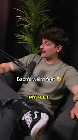 @ItalianBach’s feet are built different #bachandarthur #italianbach #arthurtv 