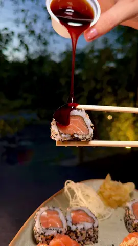 O conteudo mais estourado para restaurante de sushi Delivery de sushi ou qualquer coisa relacionada a sushi  #sushi #socialmedia #foodporn #videobabao 