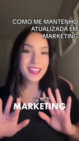 Algumas coisinhas que eu faço para me manter atualizada em marketing 🩶 #mkt #marketing #estudantedemarketing #marketingtips #marketinggirl #dicasestudos 