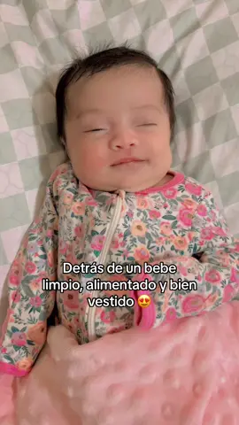 Pero como no amarlos si con solo ver esa carita hermosa me derrito 🥹🥰 #parati #papashispanos #bebestiktok #fypシ゚viral #maternidad 
