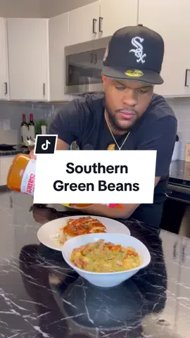 Southern Smothered Green Beans 🔥🔥 If you bringing a dish to the barbecue this spring and summer, go ahead and make this  • #southerngreenbeans #greenbeans #soulfood #comfortfood #sundaydinner #dinner #recipes #fyp 