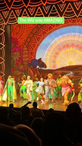 The best new musical on #broadway @The Wiz Bway #thewizbroadway #thewiz #waynebrady #deborahcox #fyp #fypage #broadwaytiktok #broadwaymusicals 