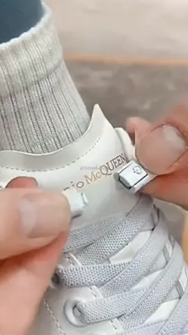 No Tie ShoeLaces Press Lock Laces #ismolshop #TikTokShop #shoelaces #presslockshoelaces #notieshoelaces #shoelace #presslockshoelace #fyp #foryou 