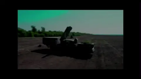 (Russian POV) (Archival Footage) Combat work of a S-400 Battery and a Pantsir Air Defense System. (Like, Comment, Subscribe) #Russia🇷🇺 #RussianArmedForces #ArmedForcesOfRussia #POV #S400 #S_400 #PantsirAirDefenseSystem 